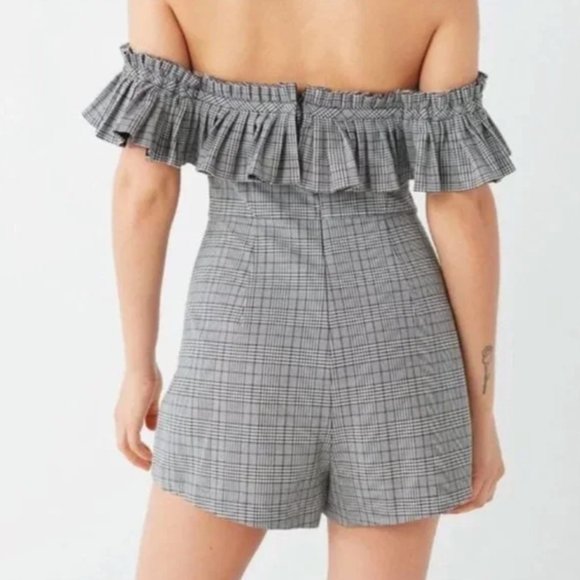 Urban Outfitters Off The Shoulder Printed Romper US 2 - Picture 4 of 11